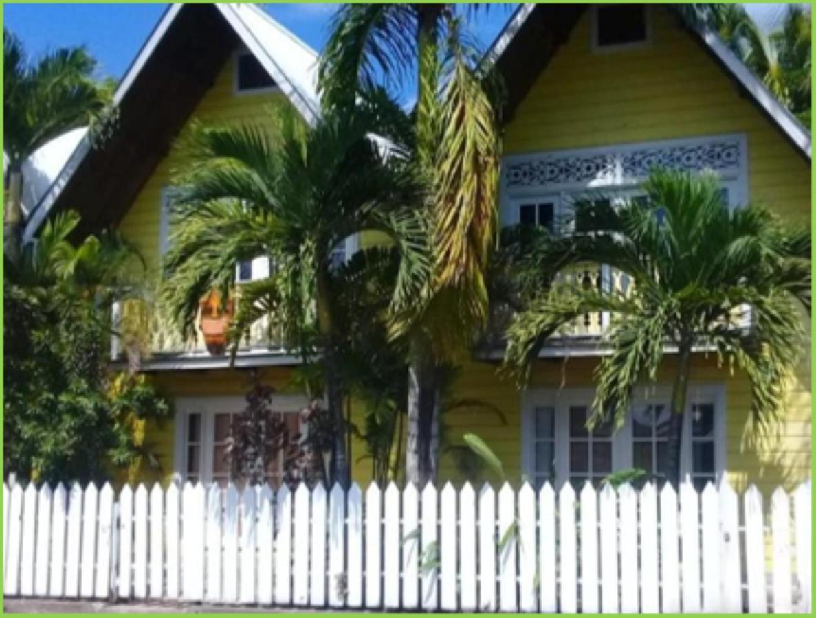 Yellow Houses Bocas Duplex 보카스 타운 외부 사진